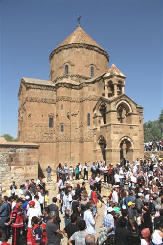 AKDAMAR KİLİSESİ RESTORASYONU ORTAK GİRİŞİM İŞİ