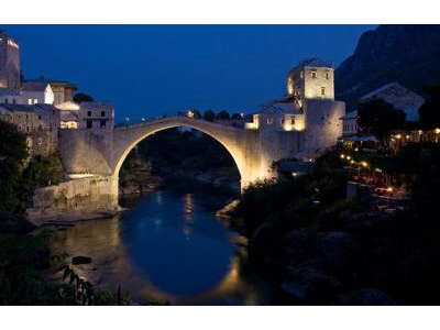Mostar Köprüsü